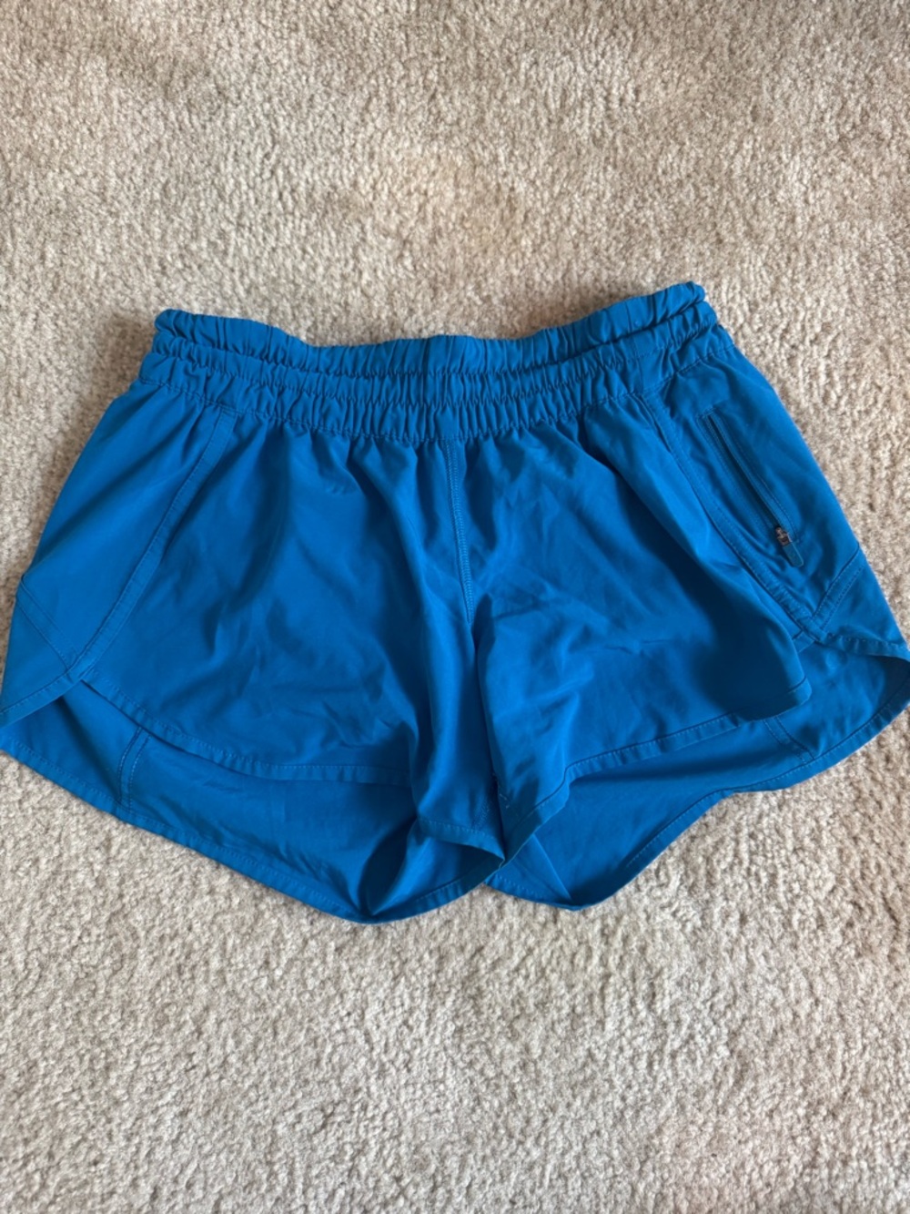 lululemon athletica tracker V 4in running shorts
